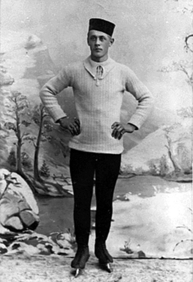 Anno Domkirkeodden, PORTRETT JOHAN JOHANSEN, SKØYTELØPER