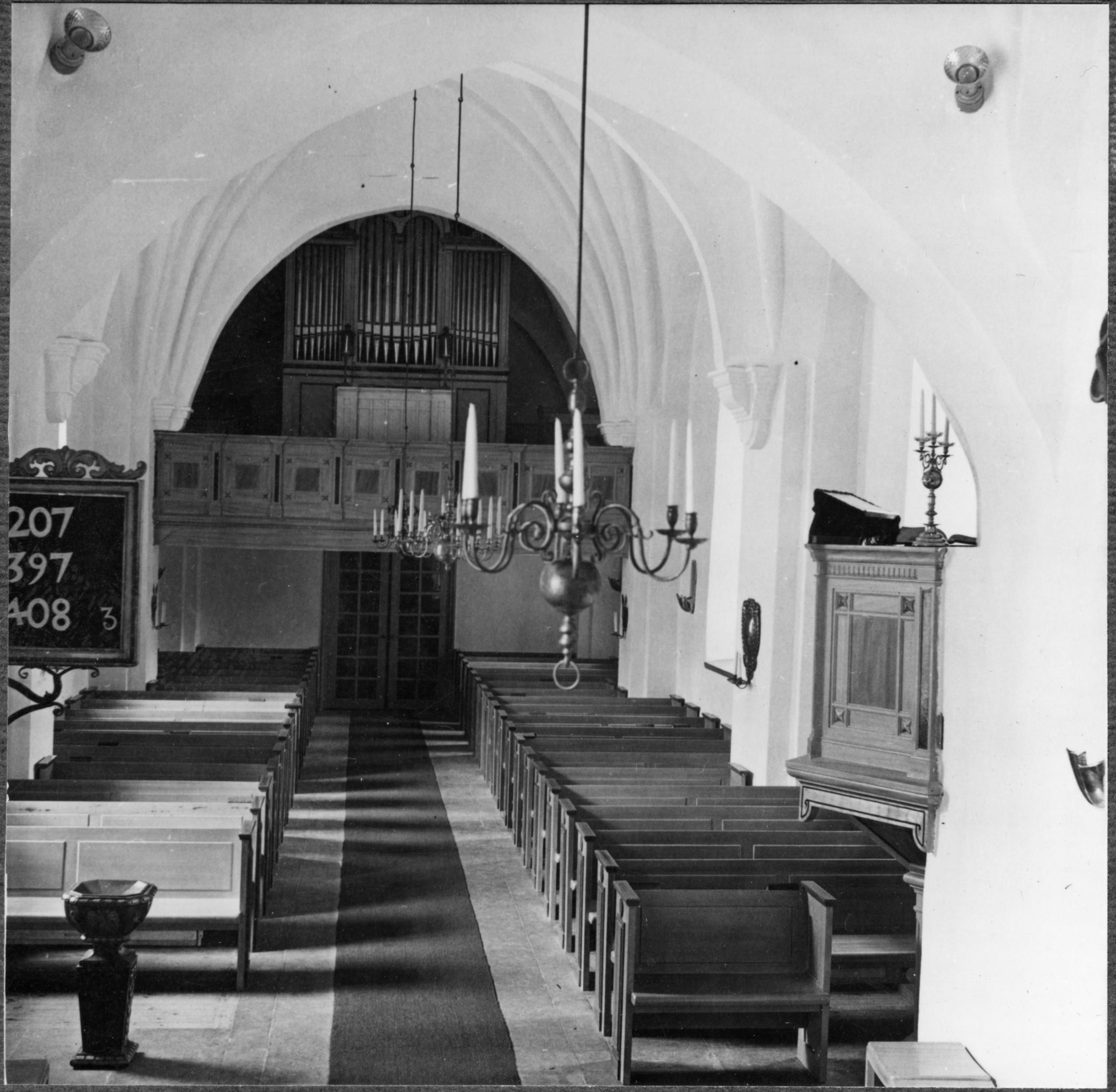 Ivar Schnell, Överjärna kyrka