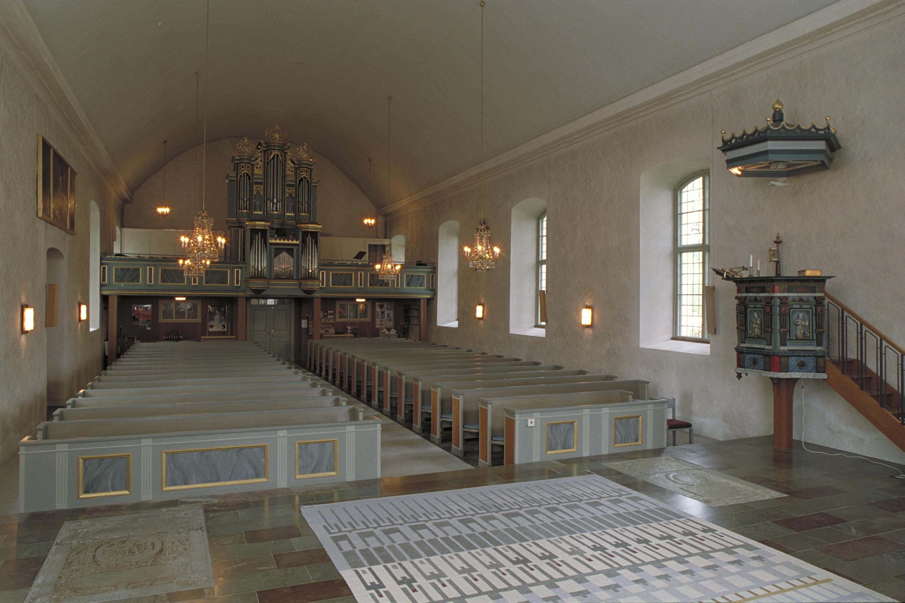 Bengt A Lundberg, Stenkvista kyrka