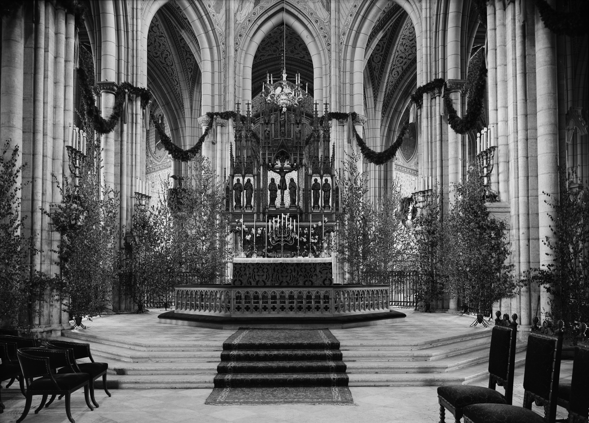 Paul Sandberg, Altaret i Uppsala domkyrka, Uppsala 1935