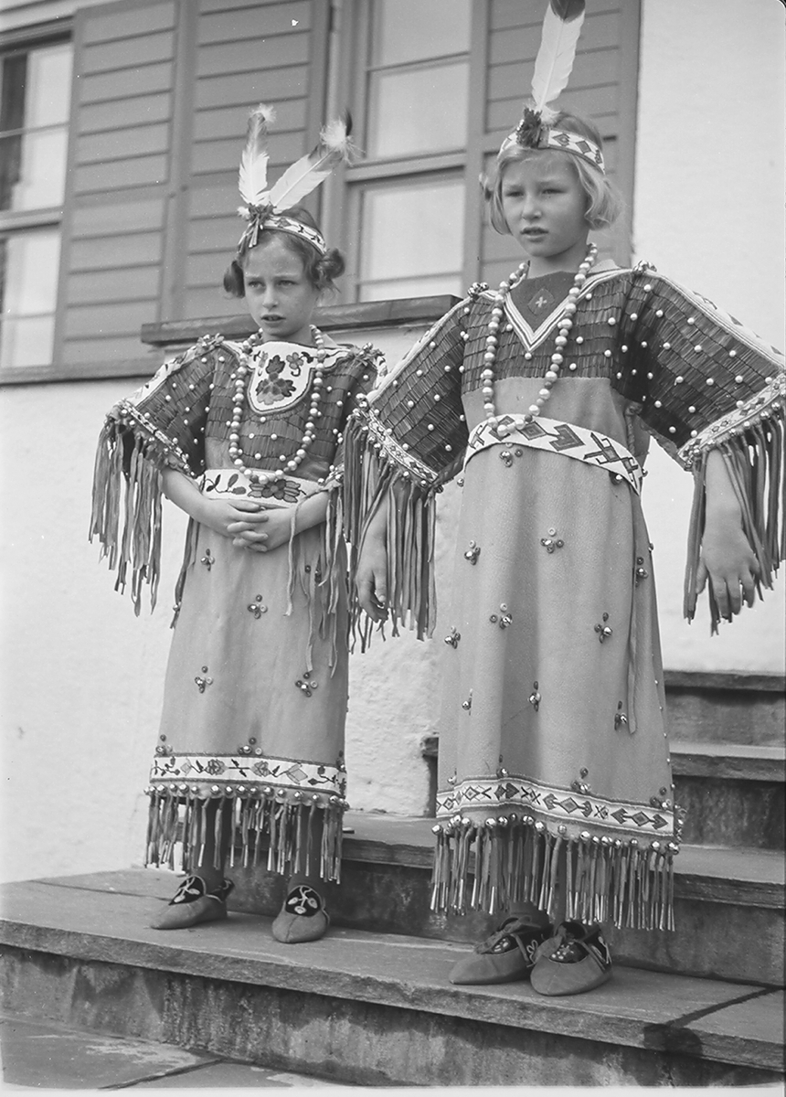 Anders Beer Wilse, Prot: Ragnhild og Astrid Ind.