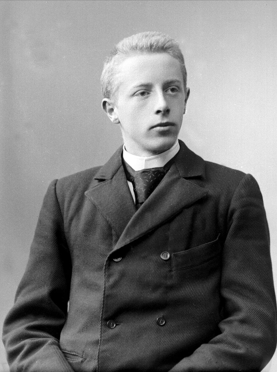 Gustav Borgen, NFB.36369