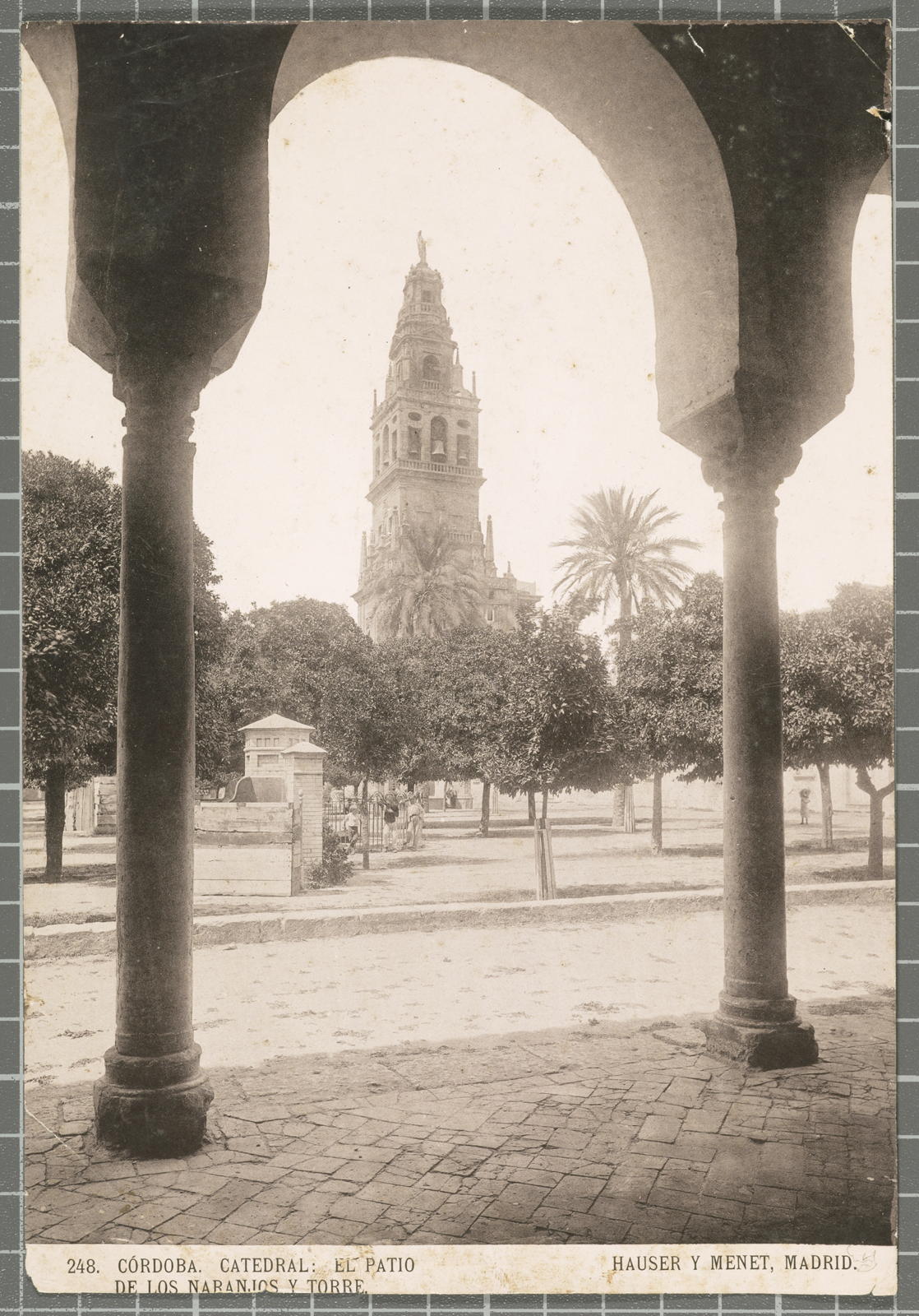 Desconegut, 248. Córdoba. Cathedral: The Patio de los Naranjos y la Torre