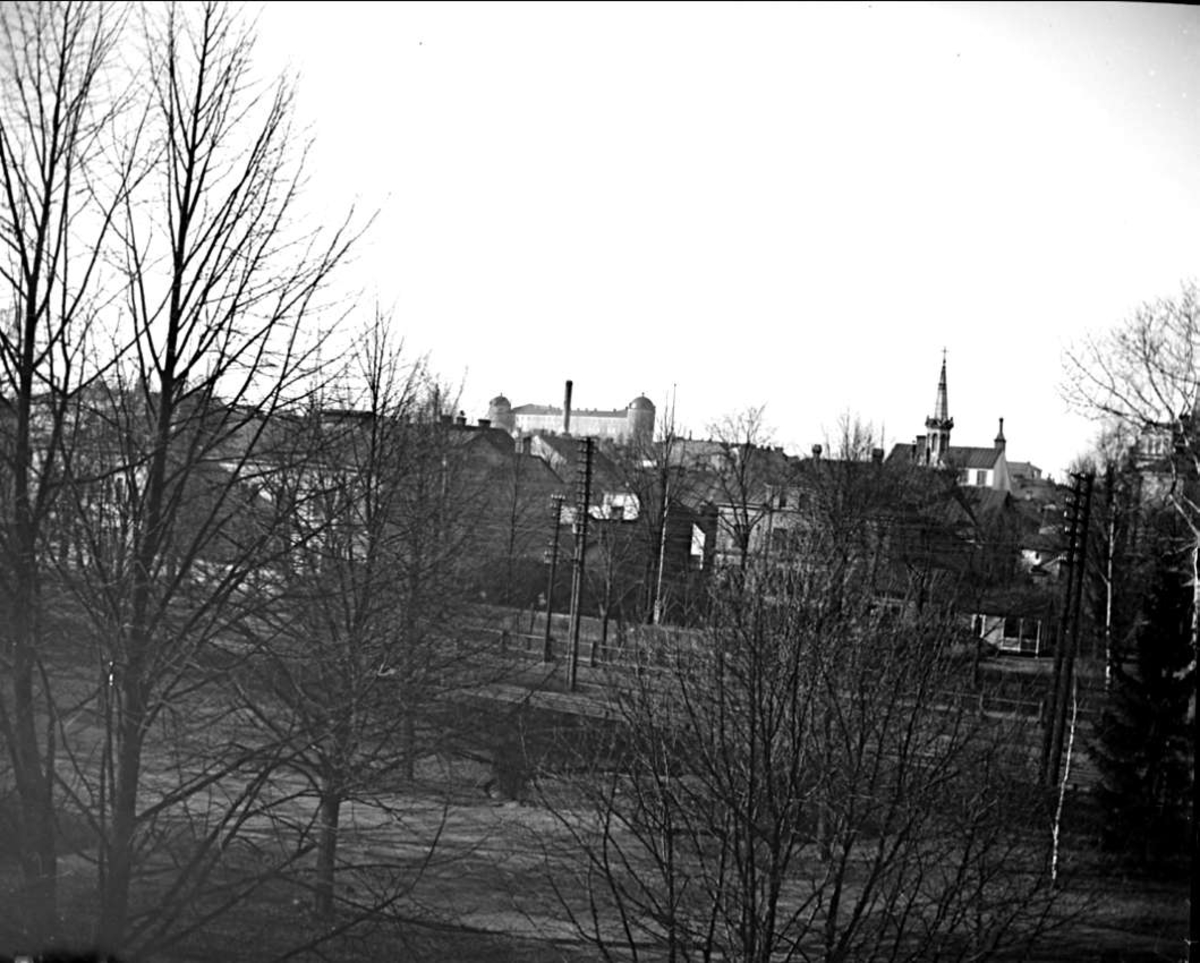 August Fredrik Schagerström, “Upsala from Österplan n: 15 2 tr. up,” view from Österplan over Uppsala 1915