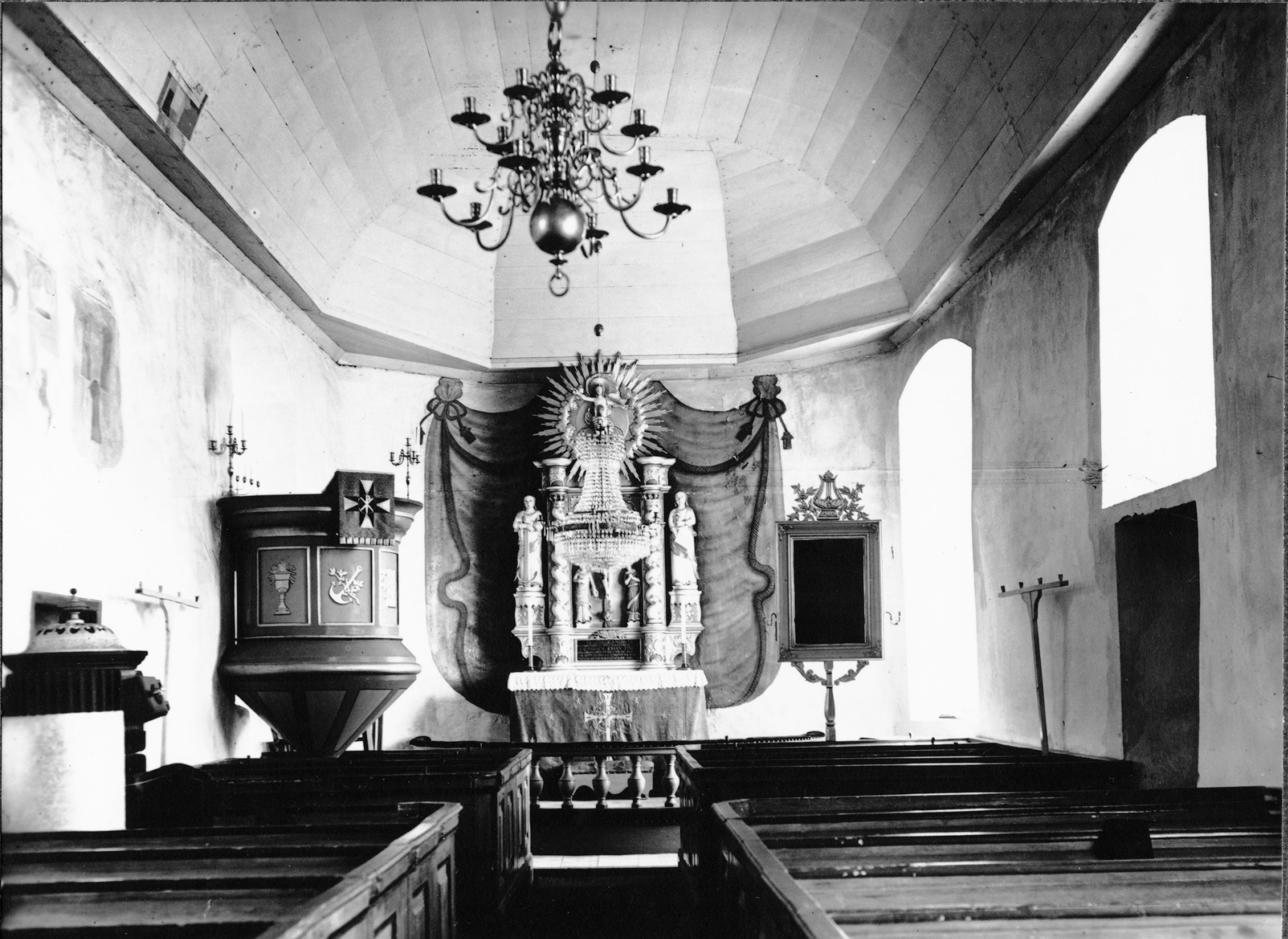 Adolf Niklasson, Fivlereds kyrka