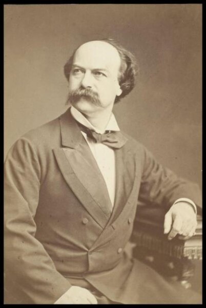 London Stereoscopic and Photographic Company, Guy Little Theatrical Photograph