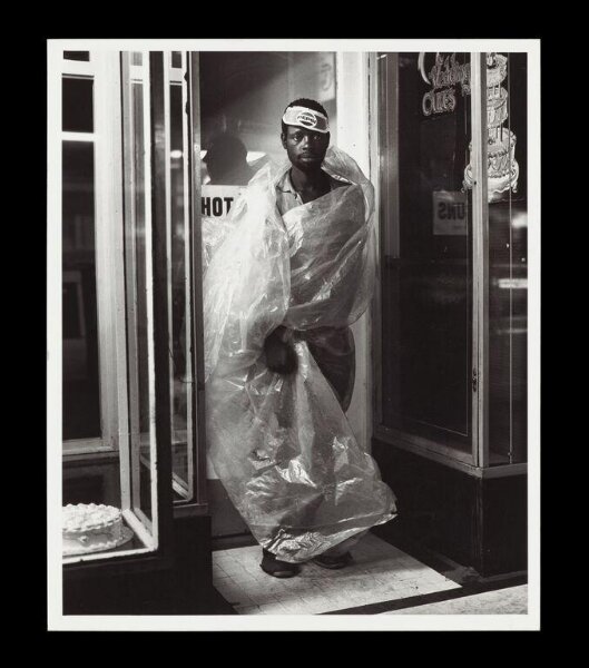 David Goldblatt, Man in plastic, King George Street