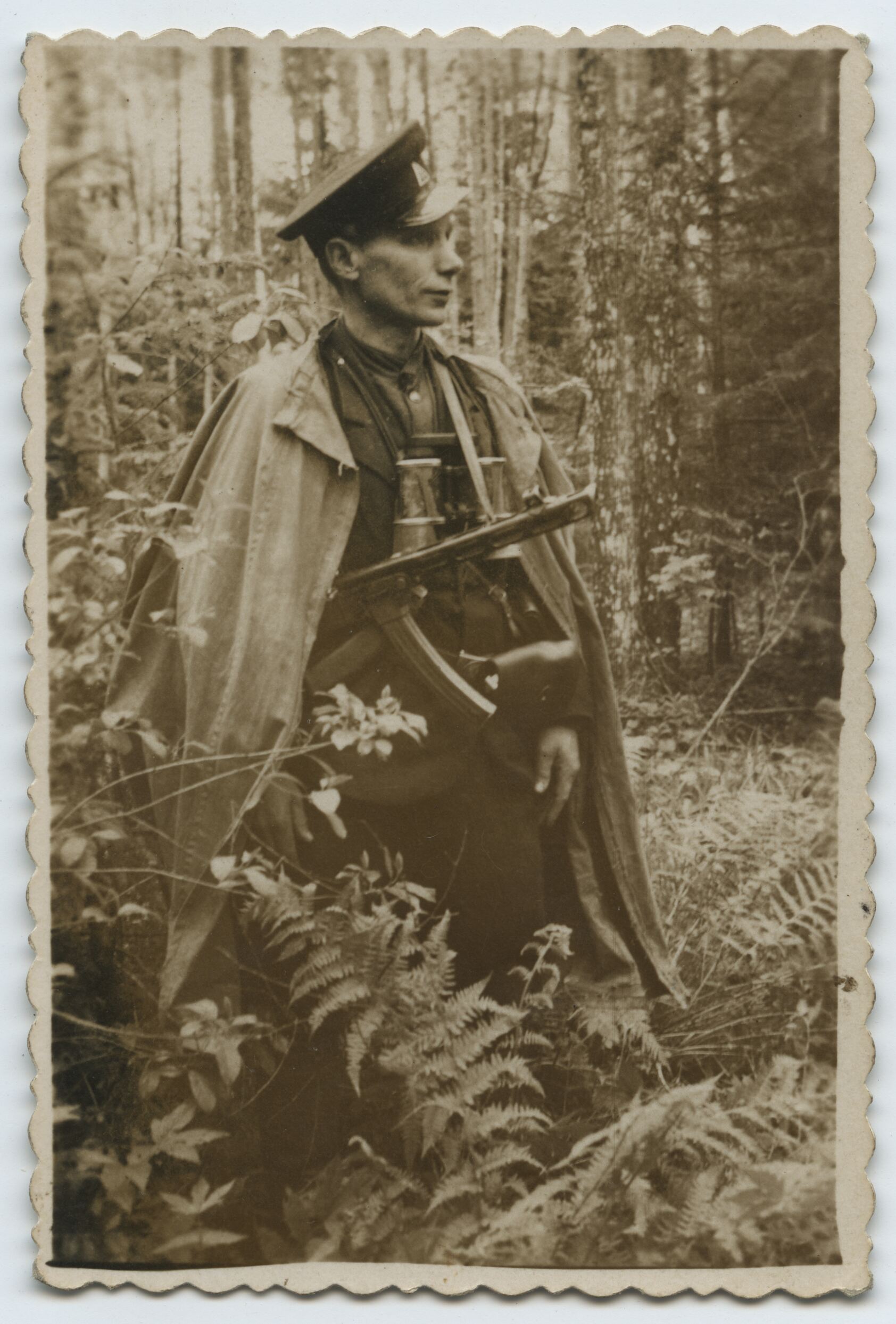 Nežinomas autorius, Partizanas miške