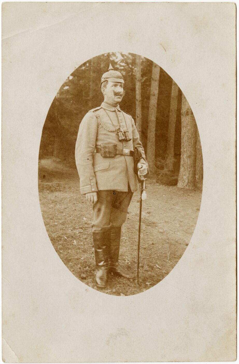 Nežinomas fotografas, Kaizerinės armijos karininkas