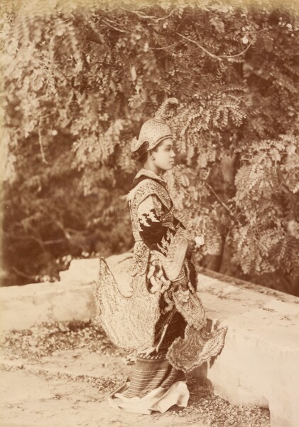 Felice Beato, Burmese Princess