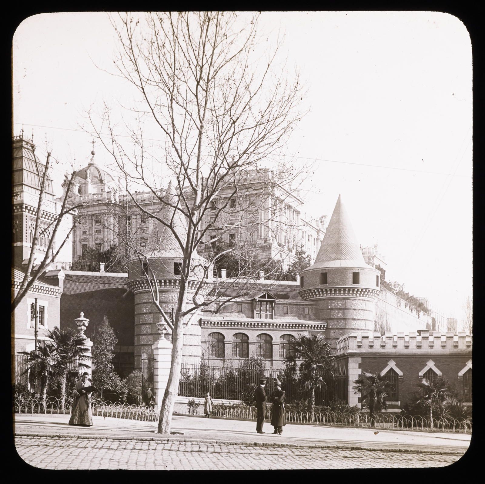 Desconegut, Madrid. Le Palais du Roi. Porte du côté des jardins. Mazo, E.