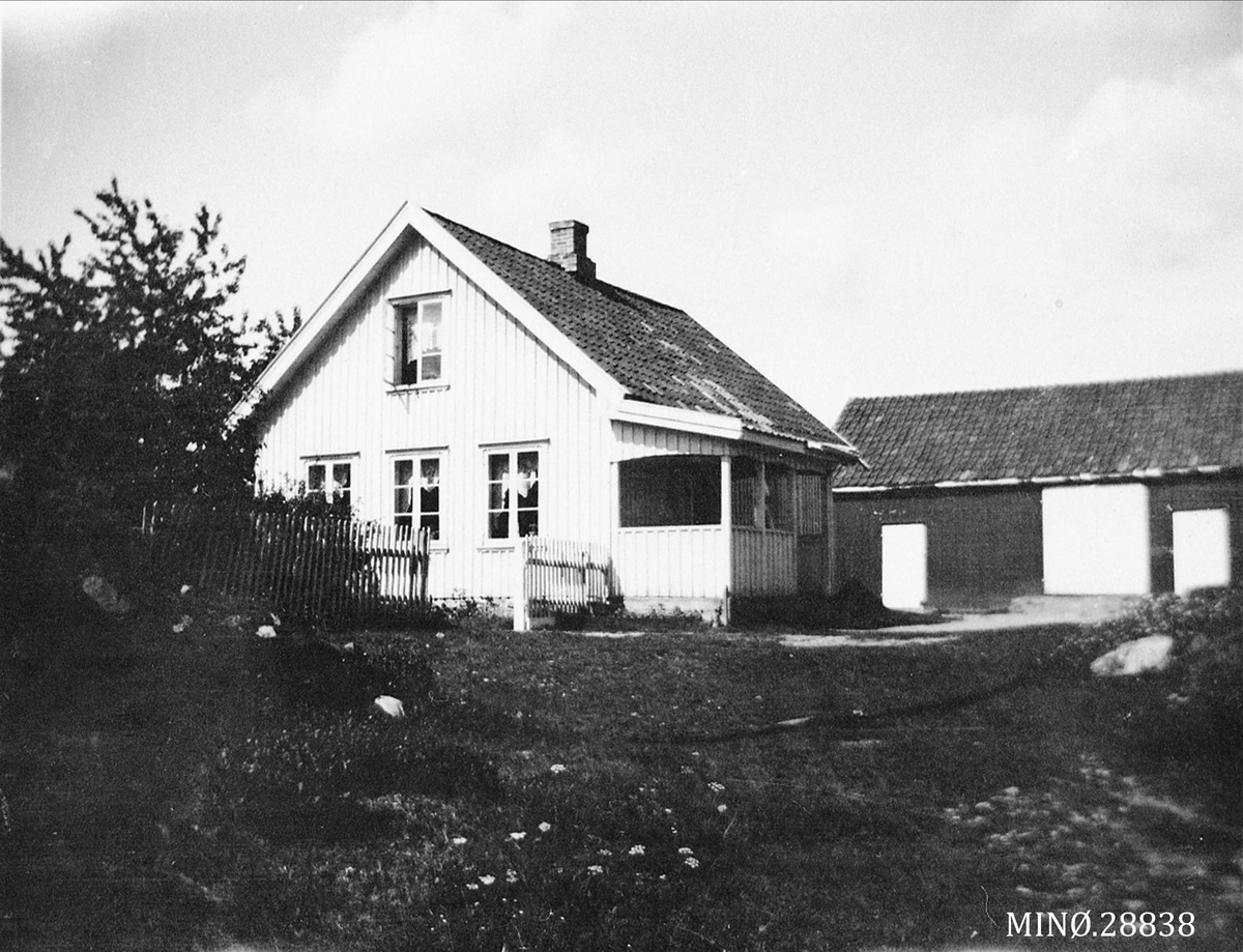 Carl Gustav Normann, Bolighus