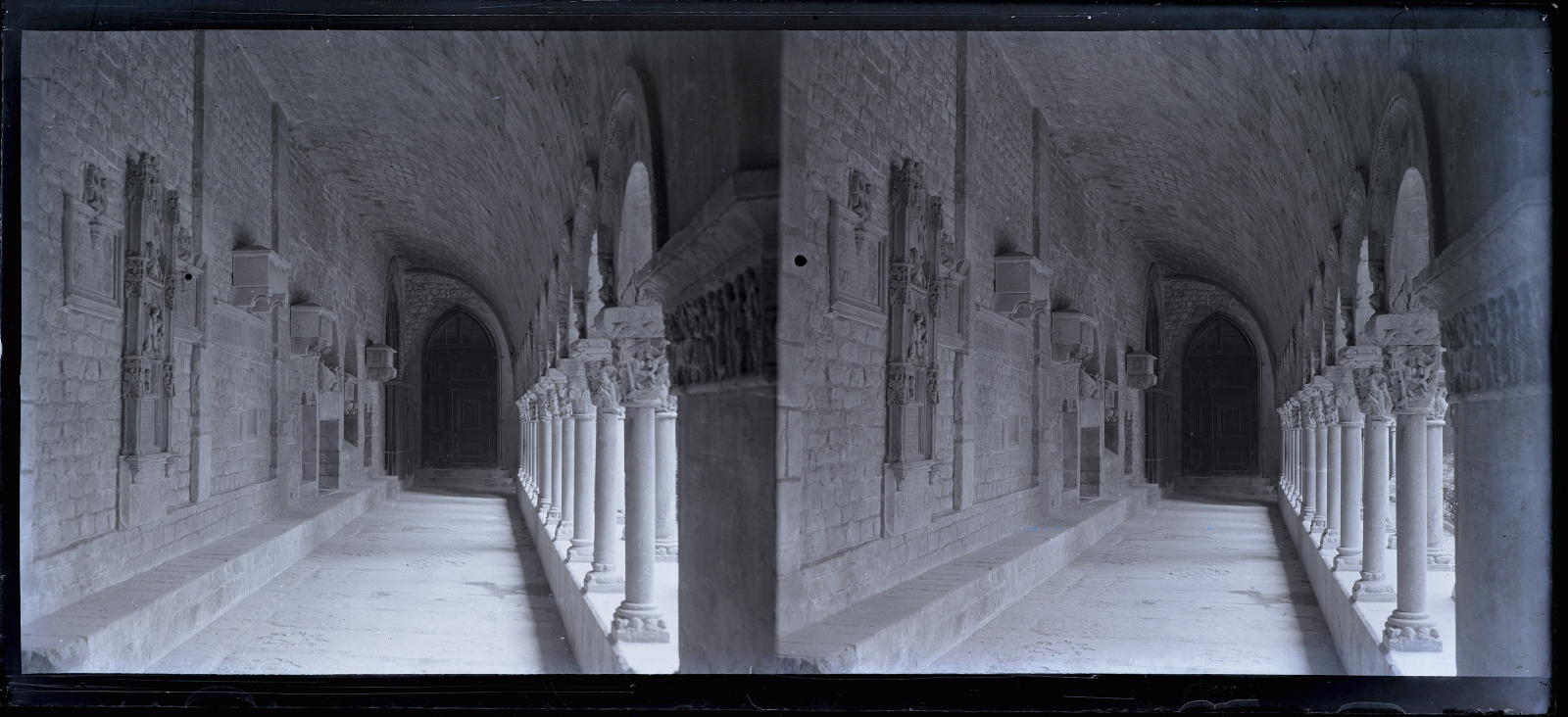 Desconegut, [Claustre de la Catedral]
