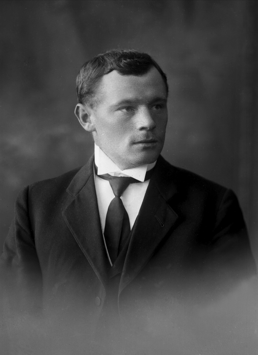 Gustav Borgen, NFB.15101