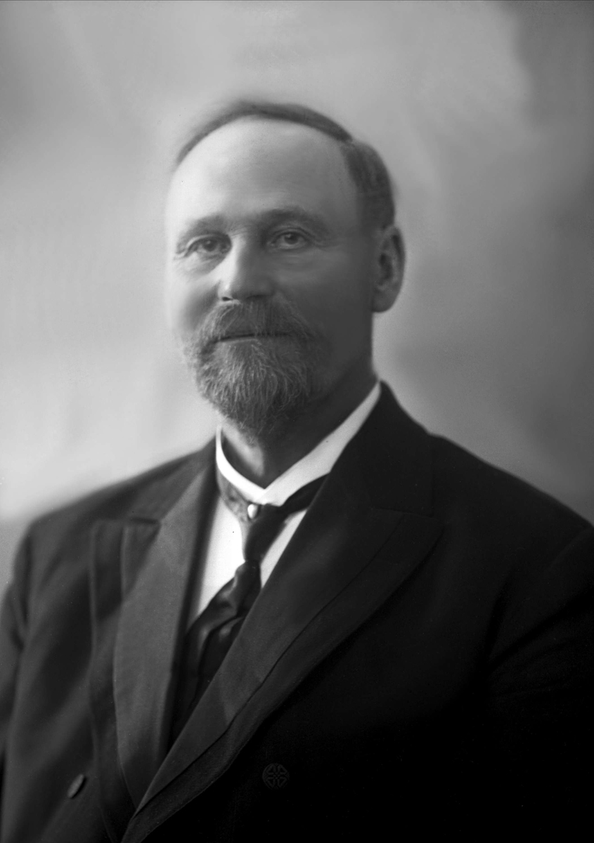 Gustav Borgen, NFB.42952