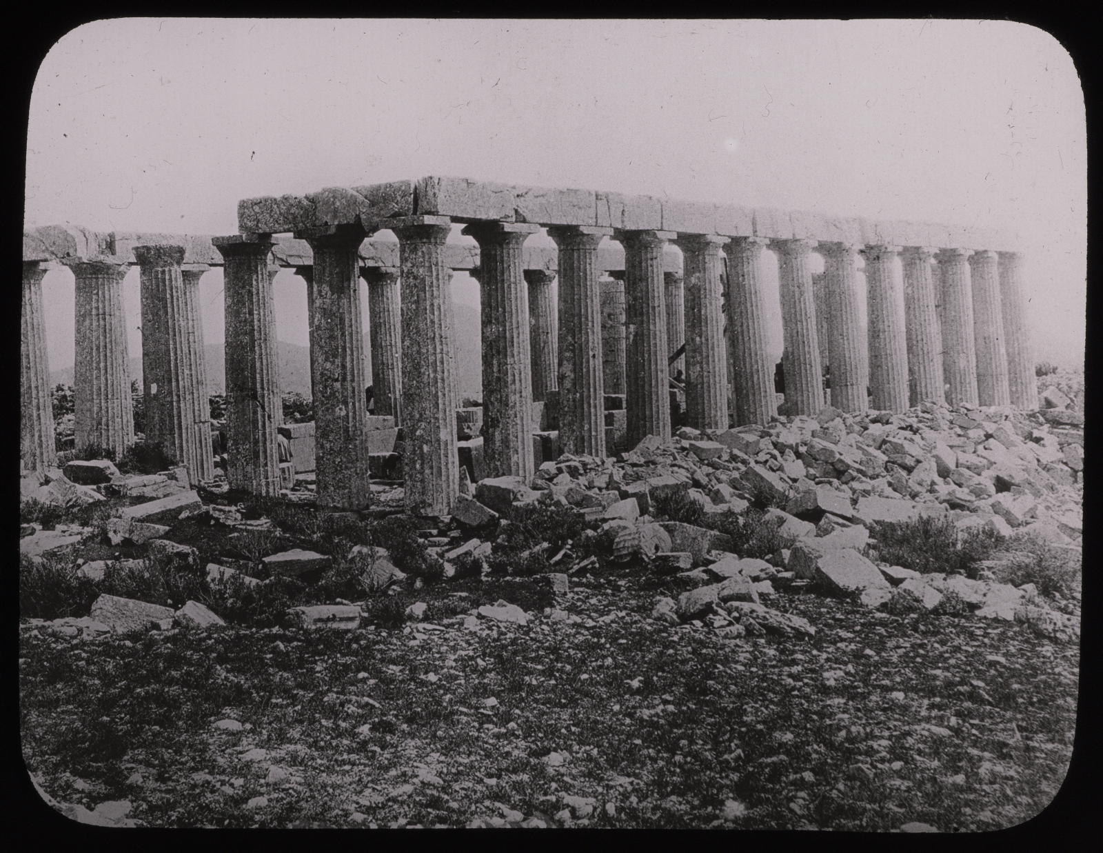 Desconegut, Phigalie, Grèce. Temple of Apollon Epikourios Les Fils d’ Émile Deyrolle