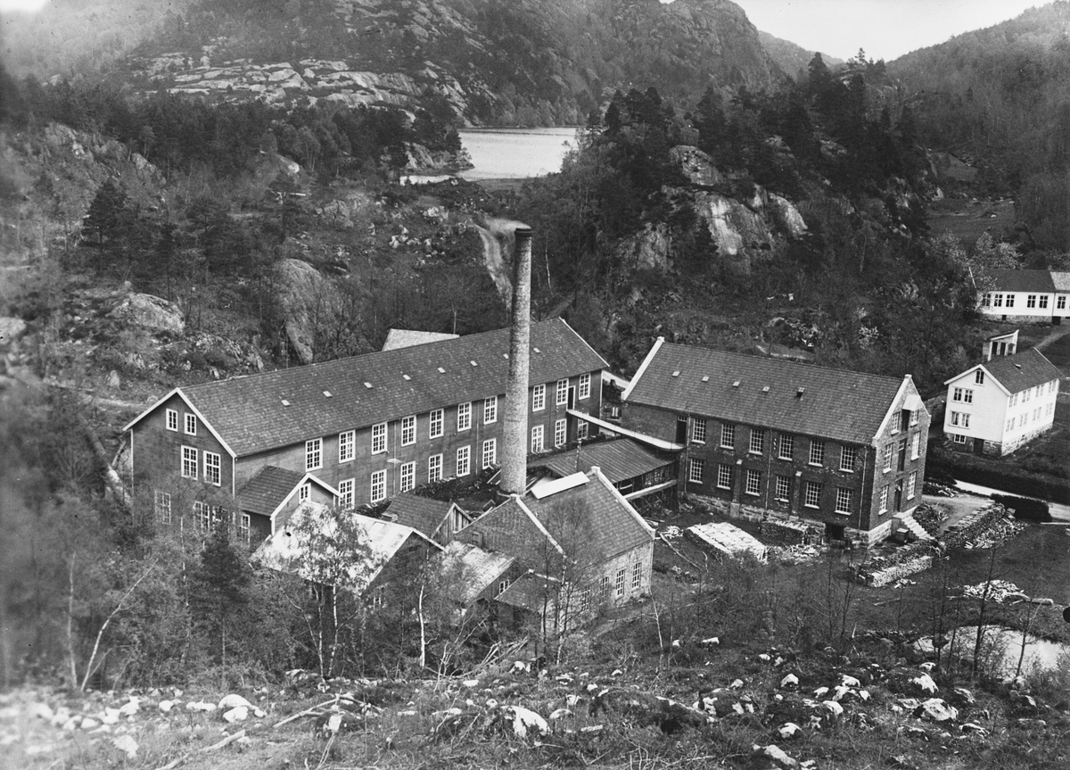 Anders Beer Wilse, Konv: A/S Sjolingstad Uldvarefabrik