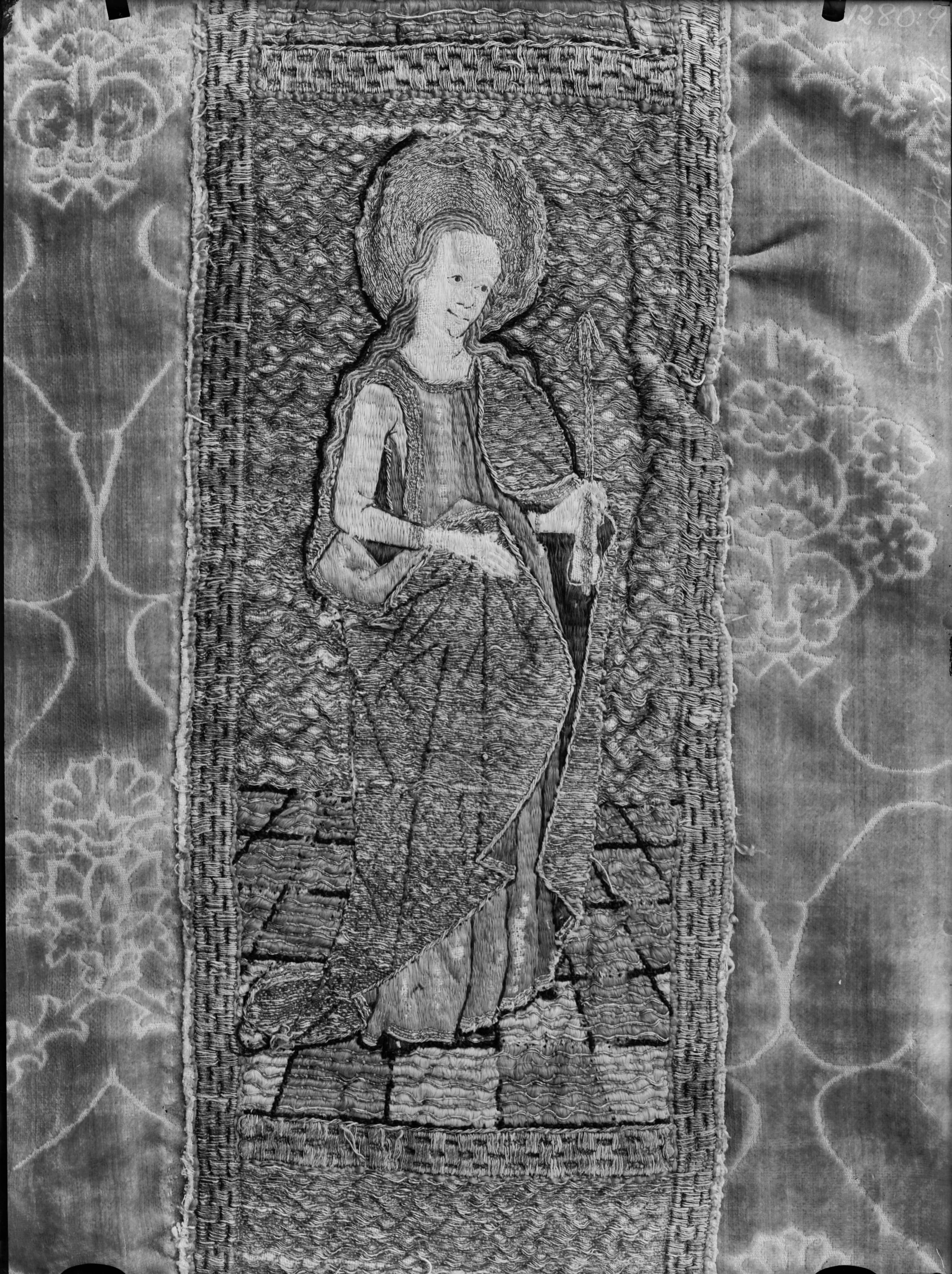 Nils Åzelius, Jälluntofta kyrka