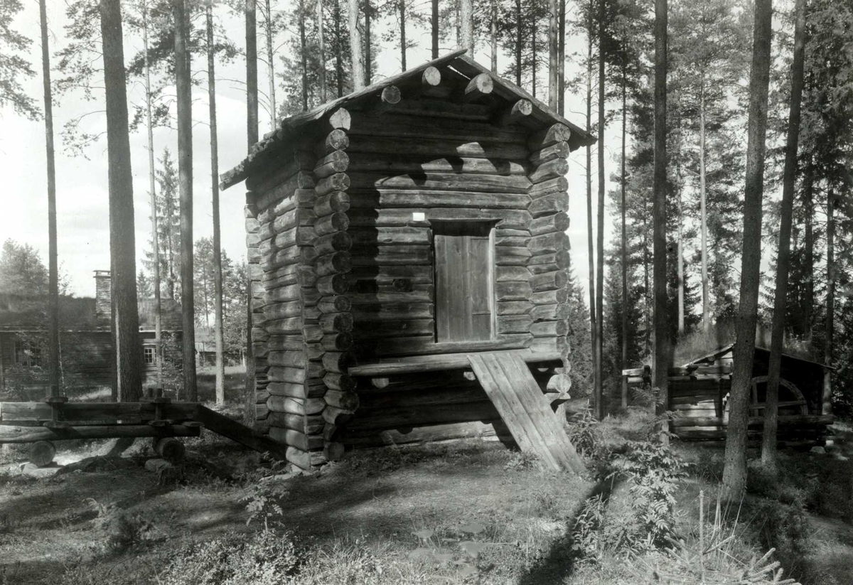 Gisle Midttun, Øvre Rendal, Nord-Østerdal, Hedmark. Bekkekvern fra 1844. Nå på Glomdalsmuseet.