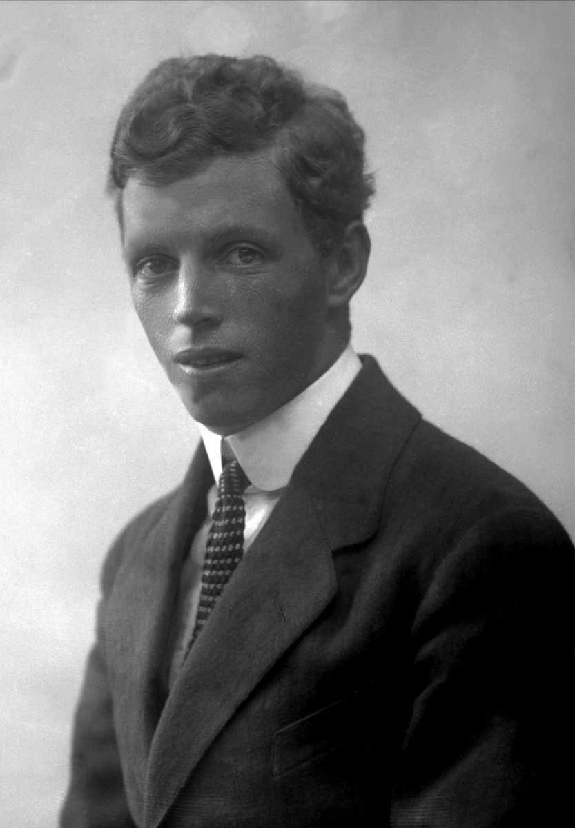 Gustav Borgen, NFB.11435