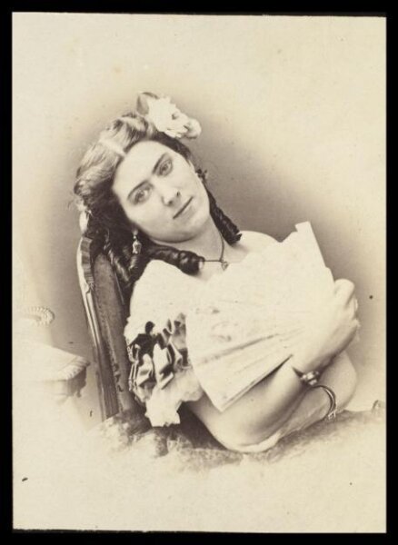 London Stereoscopic and Photographic Company, Guy Little Theatrical Photograph
