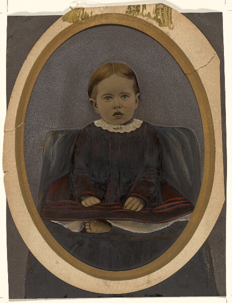 Unknown, [Portrait of small child]