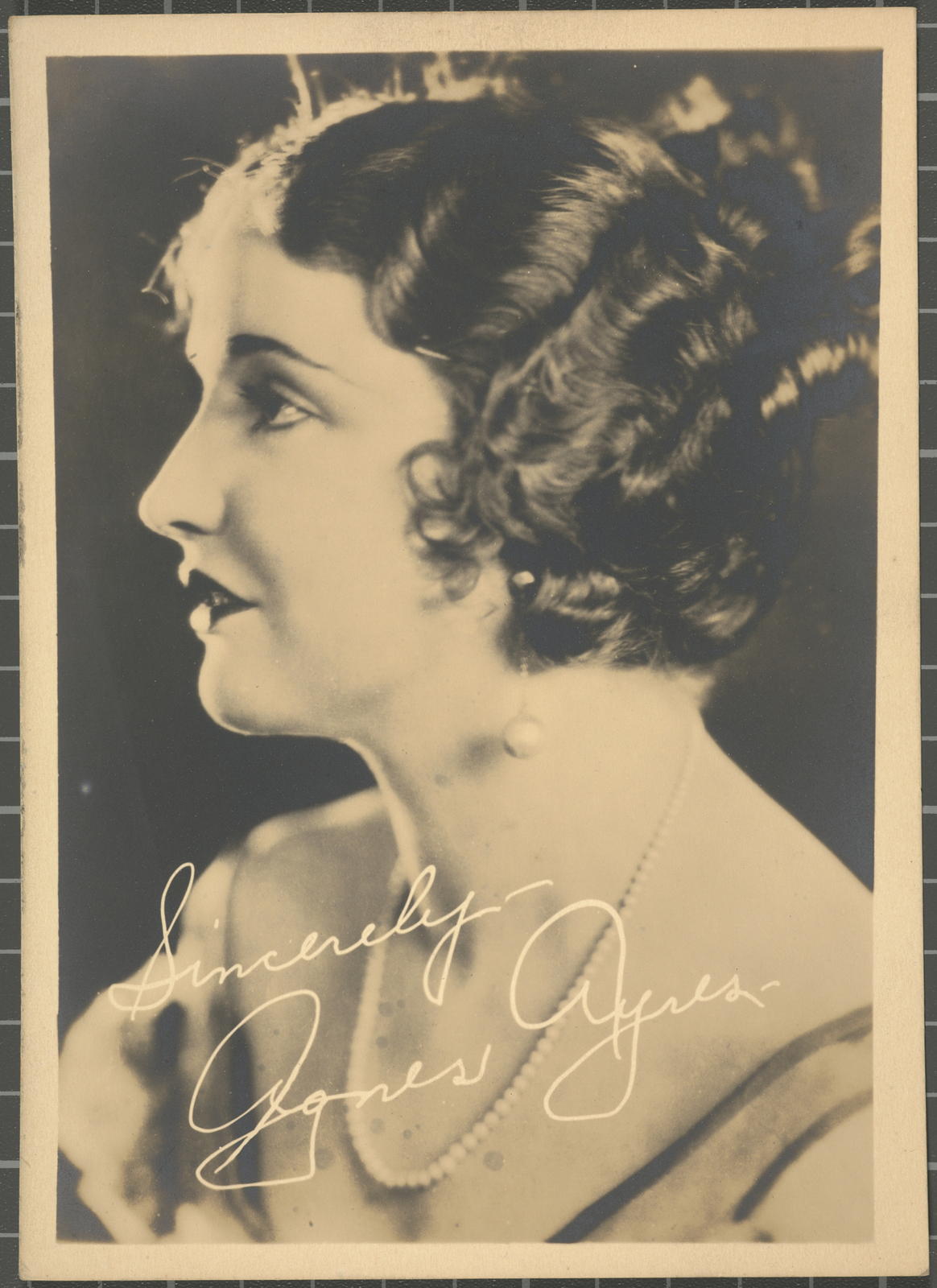 Desconegut, Ayres, Agnes
