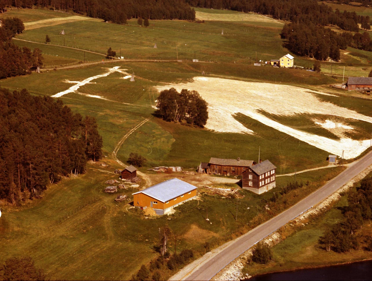 Widerøes Flyveselskap A/S, Gårdsbruk.