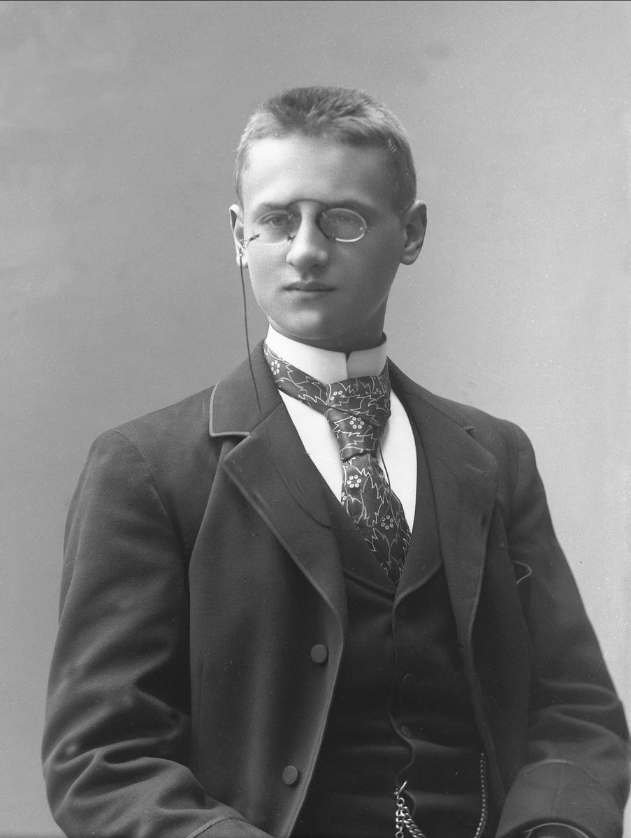 Gustav Borgen, NFB.50110