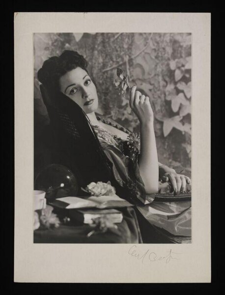 Beaton, Cecil (Sir), Coral Browne