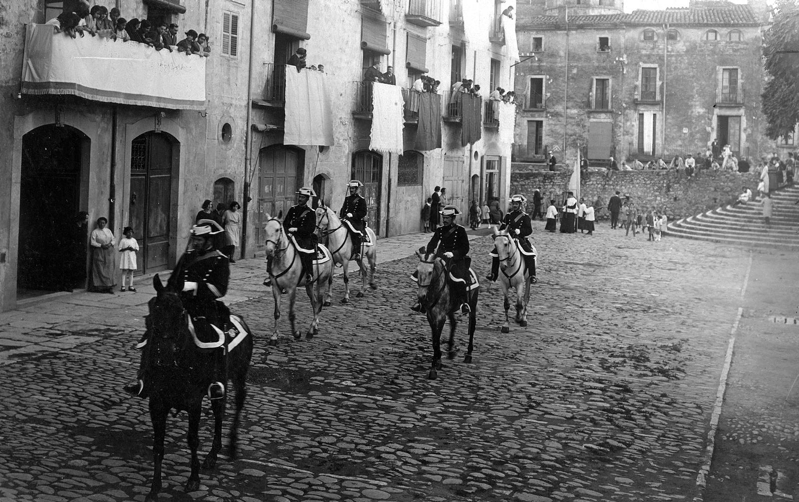 Desconegut, [Procession]