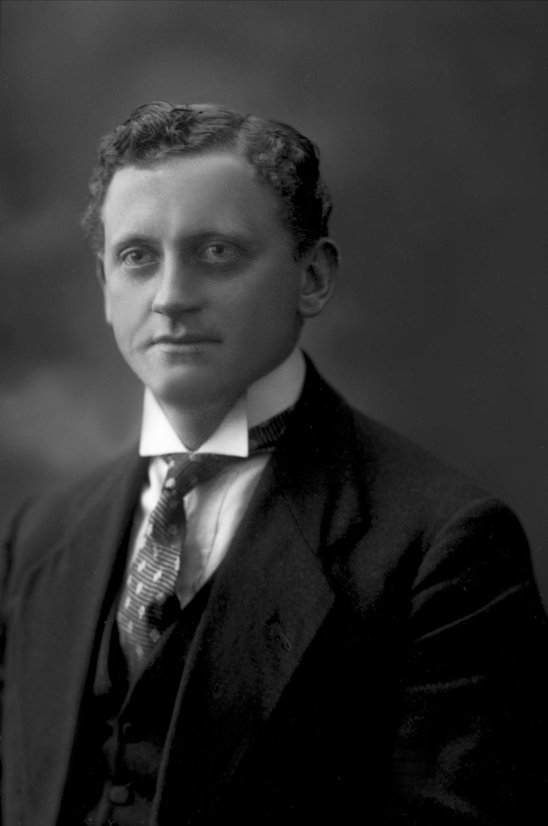 Gustav Borgen, NFB.38893