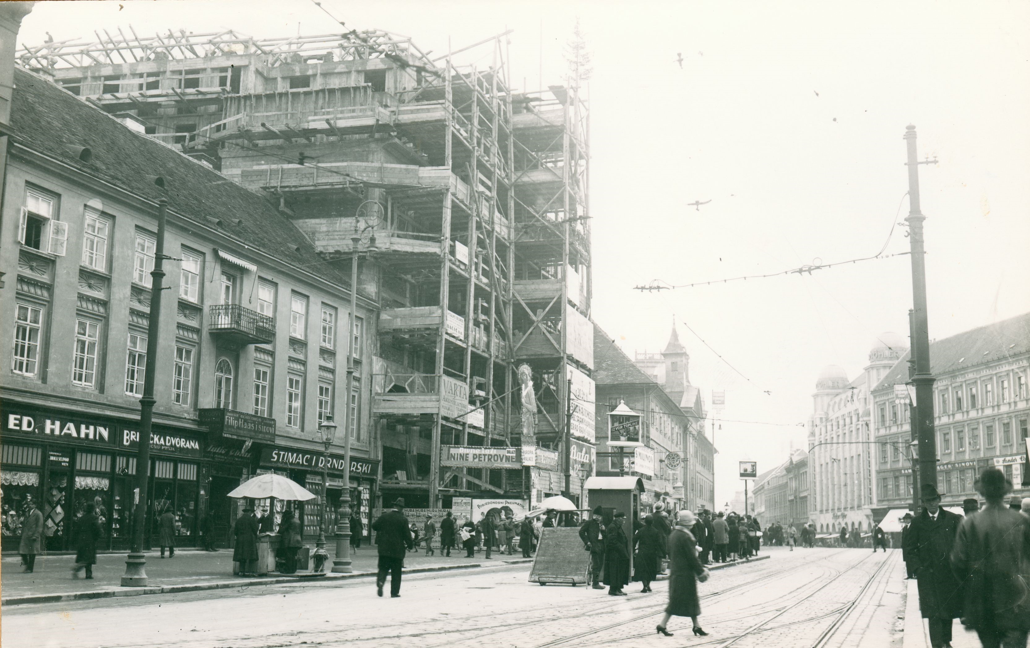 Vladimir Horvat, Zagreb (Trg bana Jelačića) - Hotel Milinov u izgradnji
