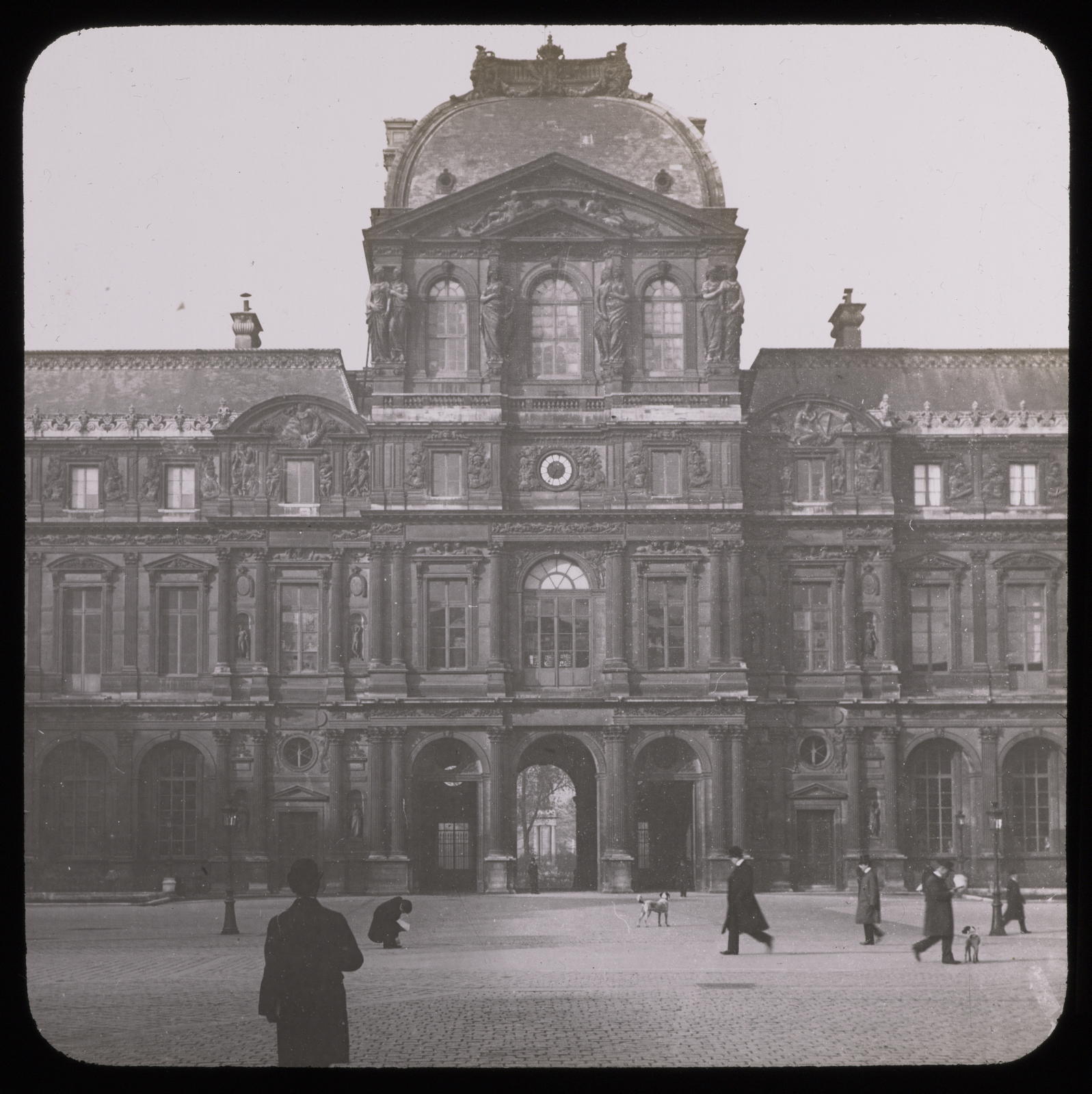 Desconegut, Paris. Le Louvre. Palais de l’ Horloge Mazo, E.