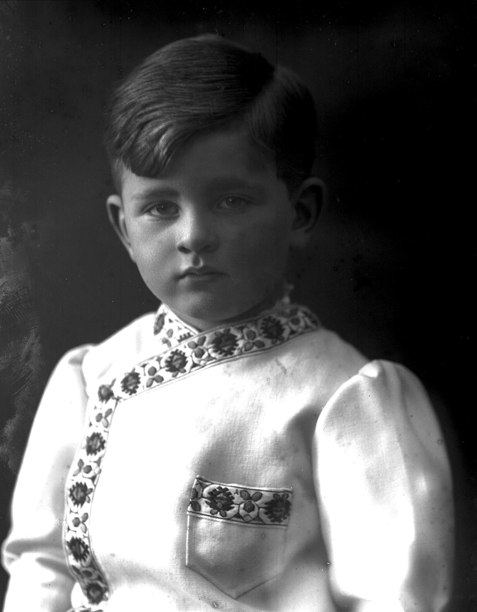 Gustav Borgen, NFB.10405