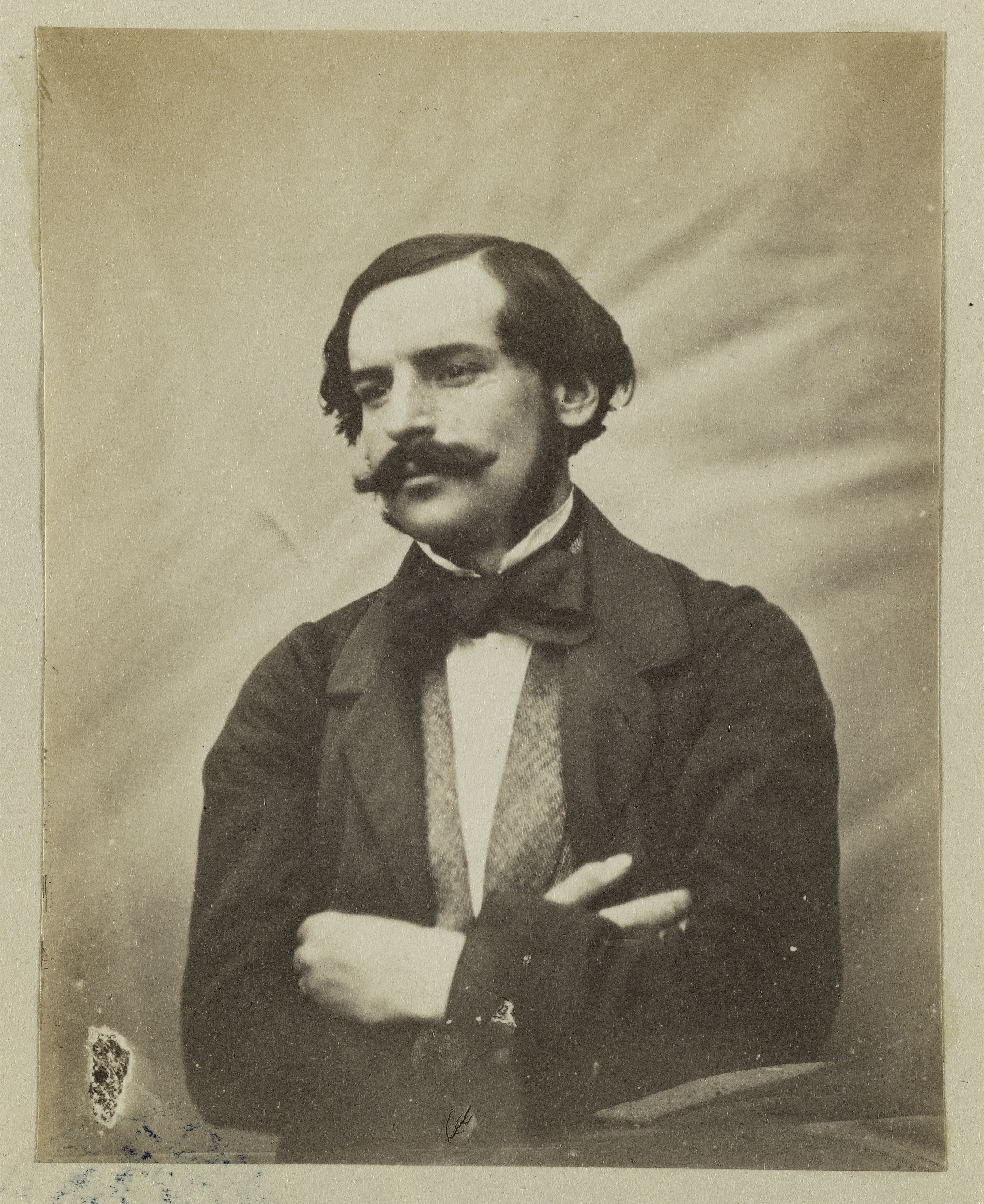 Auguste Vacquerie, François-Victor Hugo, tête tournée vers la droite