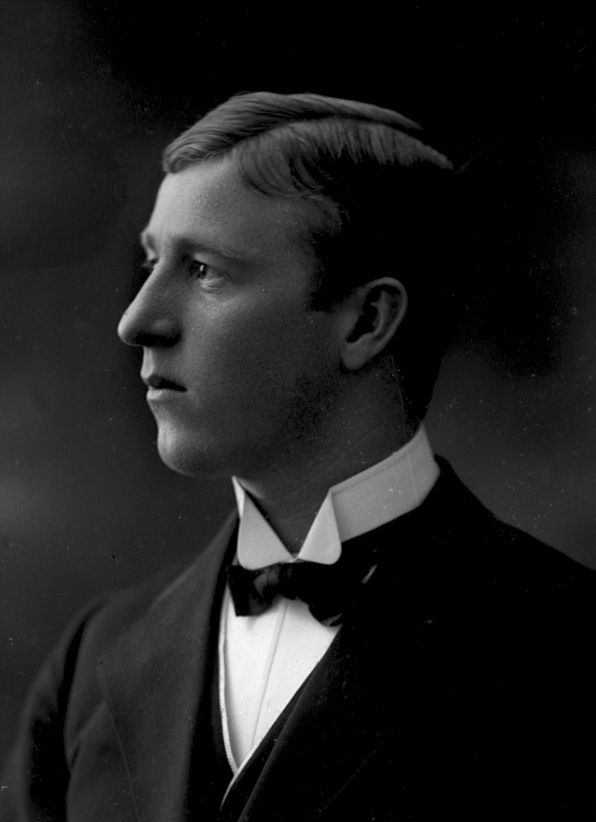 Gustav Borgen, NFB.42672