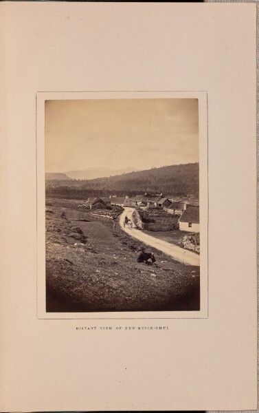 George Washington Wilson, Distant view of Ben-Muick-Dhui