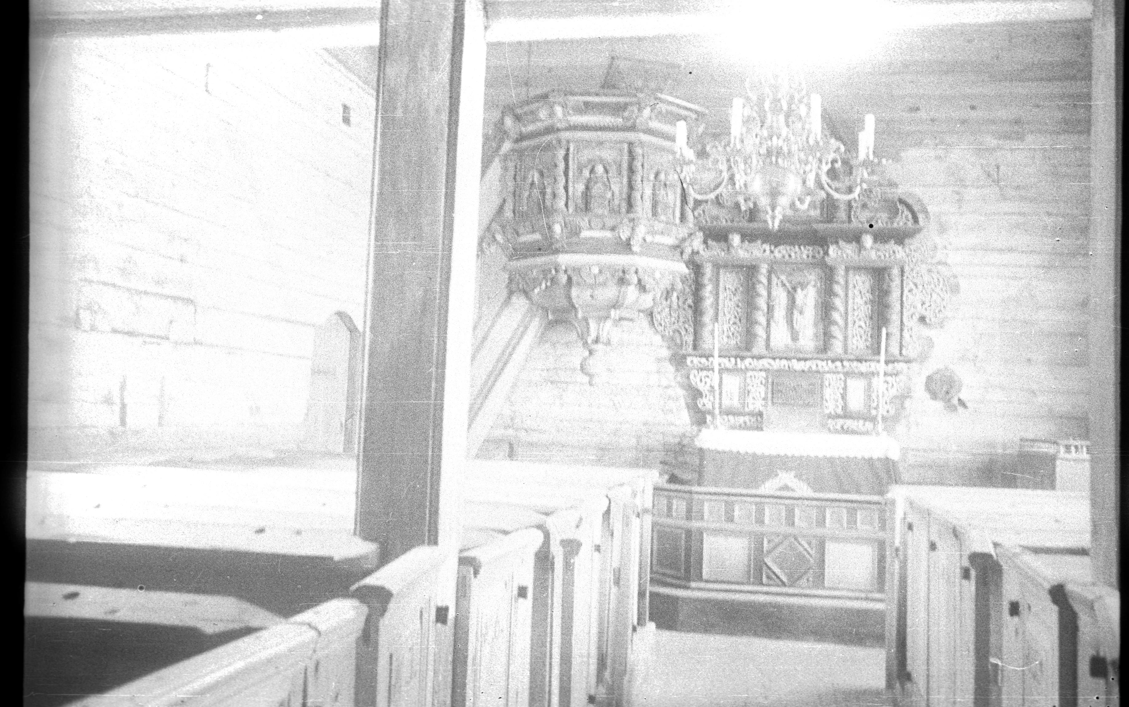 Berit Wallenberg, Håsjö gamla kyrka