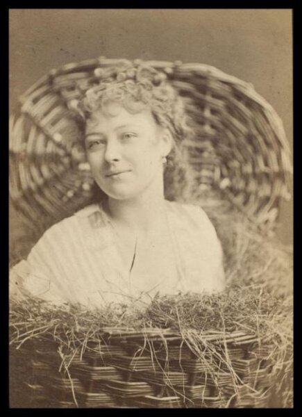 London Stereoscopic and Photographic Company, Guy Little Theatrical Photograph