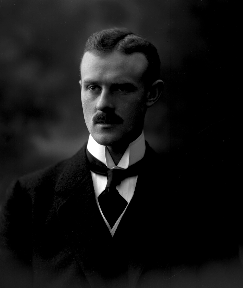 Gustav Borgen, NFB.10193