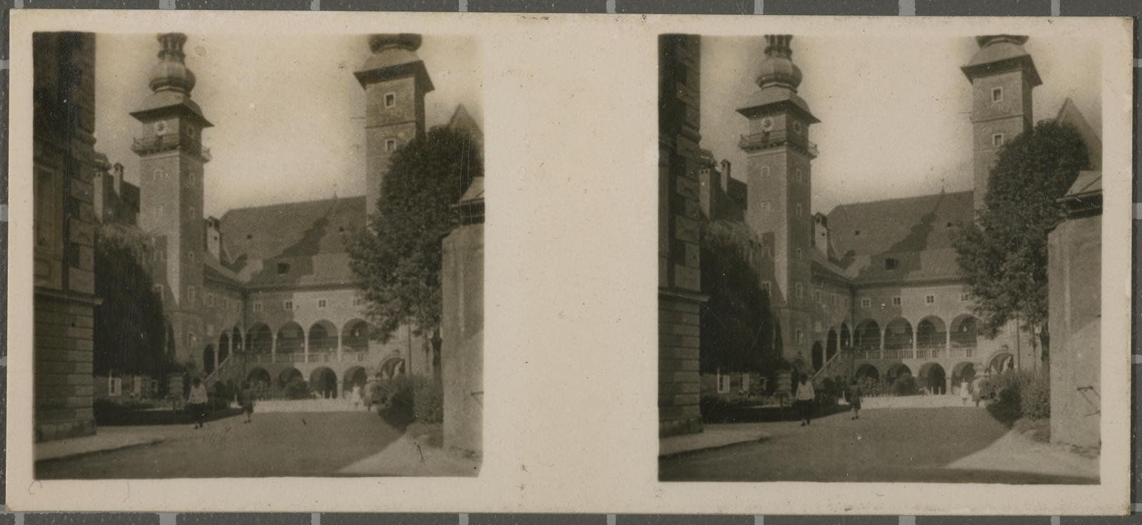 Desconegut, No. 46. Klagenfurt - Town Hall.