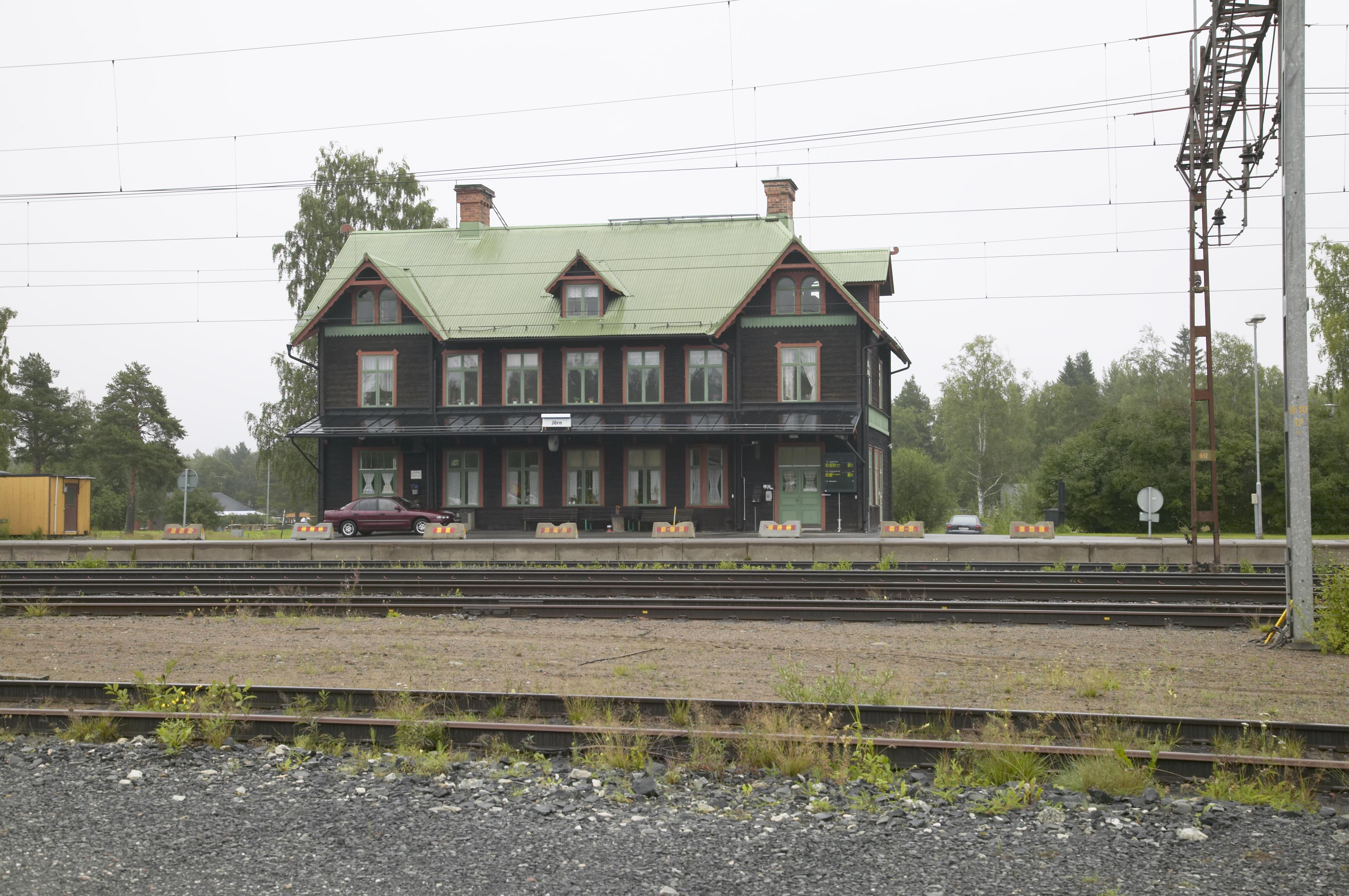 Bengt A Lundberg, Stationshuset i Jörn