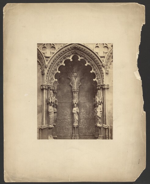 Unknown, [Door with Madonna and child sculpture]