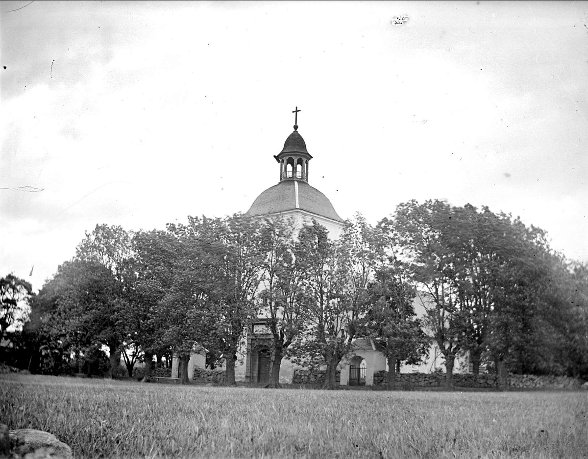 August Fredrik Schagerström, The Church of Western Russia, Uppland 1919