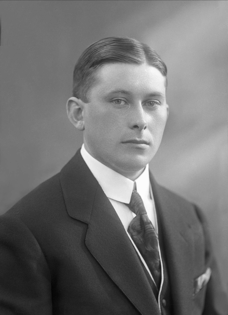 Gustav Borgen, NFB.47388