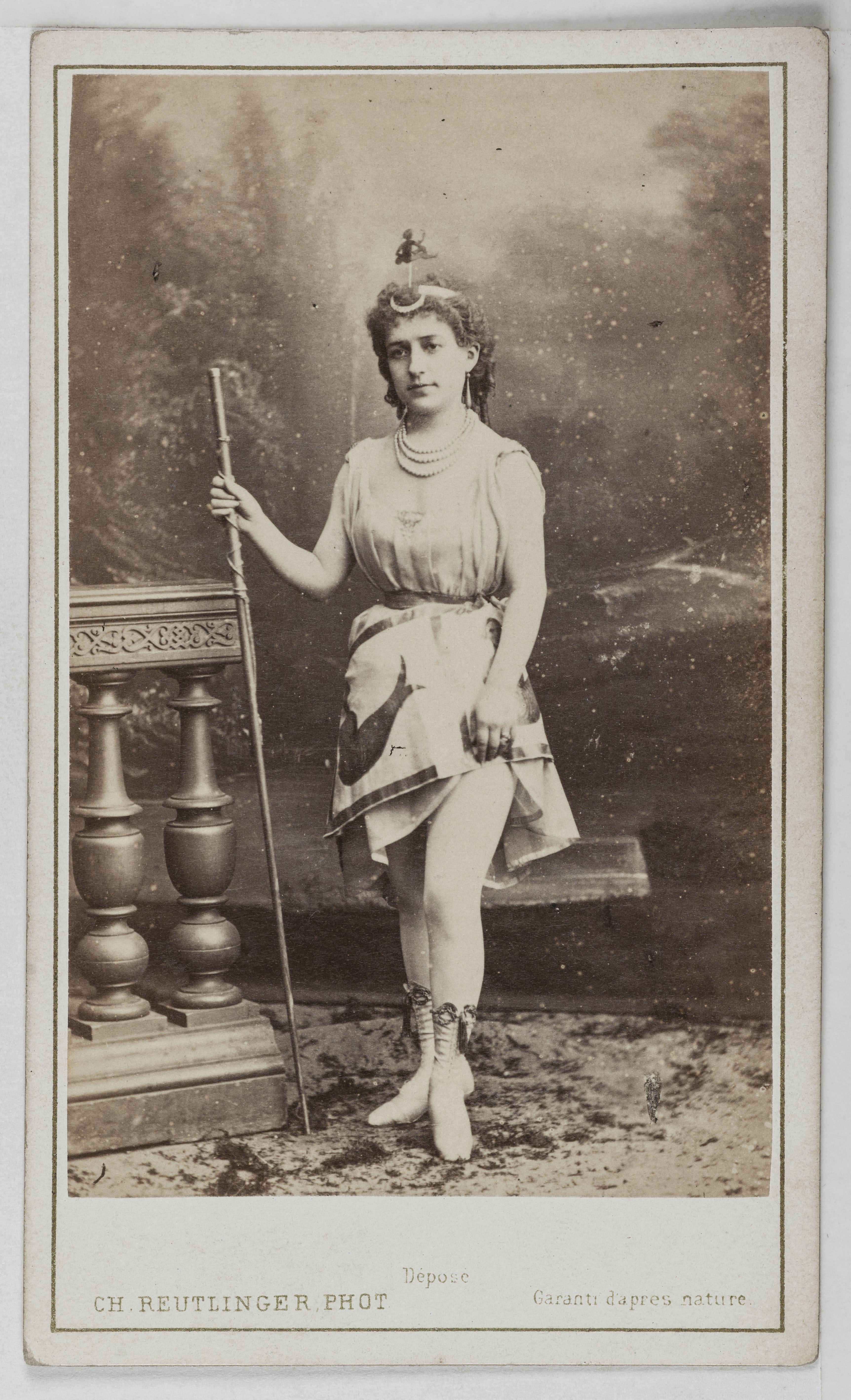 Charles Reutlinger, Portrait de Joséphine Panseron (-1890), actrice de théâtre entre 1868 et 1888.