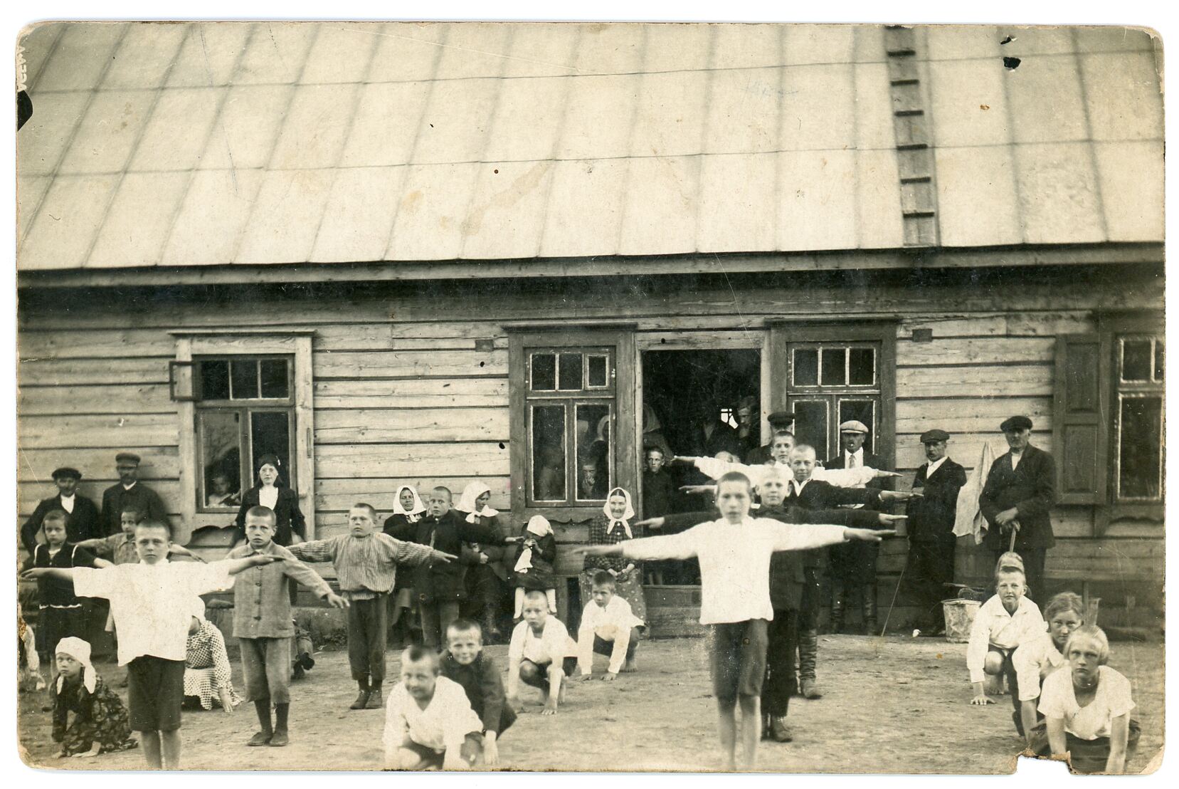 Unknown artist, Fotografija. Siužetinė