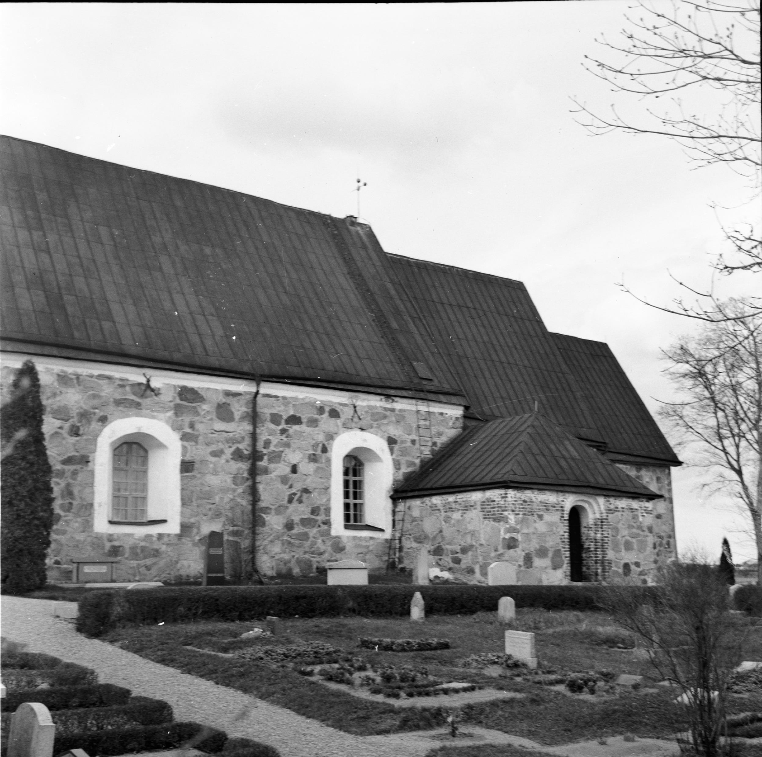 Nils Lagergren, Skederids kyrka