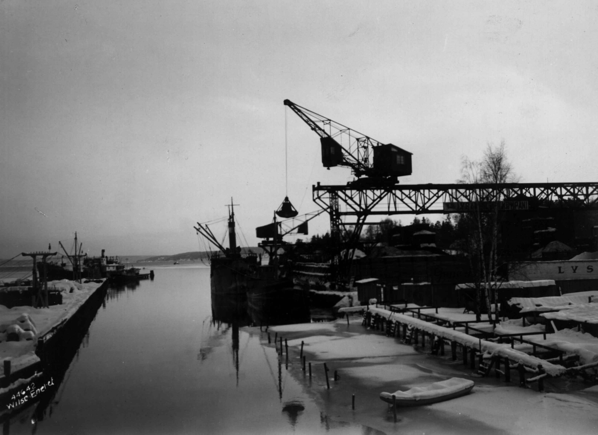 Anders Beer Wilse, Kraner, havn.